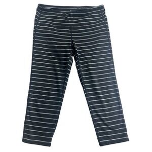 Athleta Capri Cropped‎ Black & Gray Striped Leggings Activewear Womens Medium